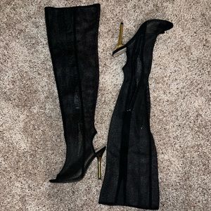 New Net open toe, open heel boots